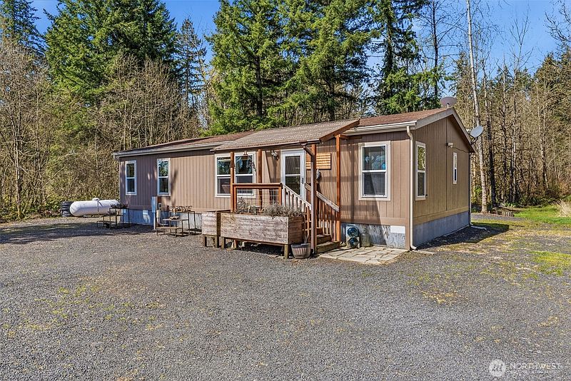 2nd image of 337 Jorgensen Road