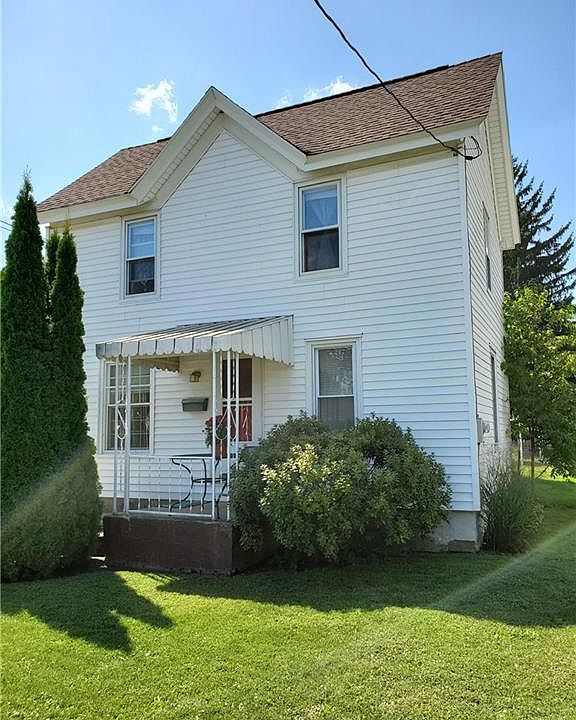 1st image of 209 Lincoln St
