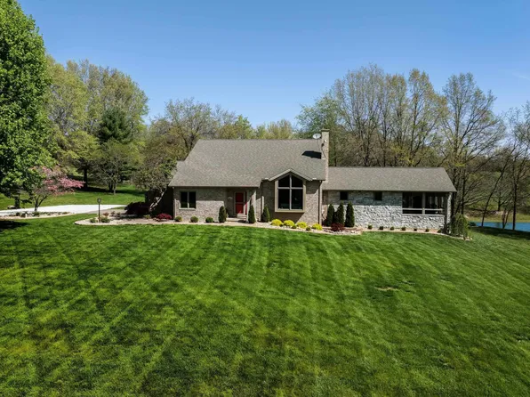 4729 Hidden Cove Rd, Quincy, IL 62305