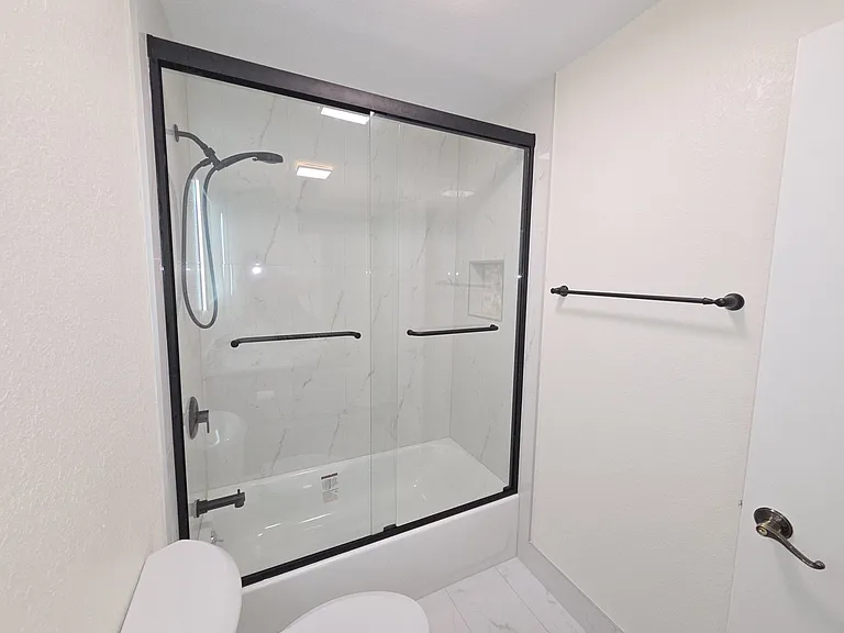 5300 Buckhead Cir — Photo 38