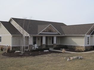 1790 Sandy Creek Ln, Ann Arbor, MI 48103