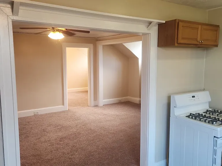 5440 Frederick Ave — Photo 42