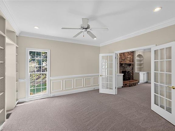 5th image of 100 Claron Ct