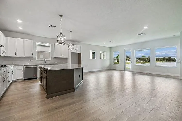 11865 Mile Marsh Dr — Photo 7