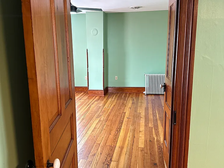 514 S Cameron St — Photo 24