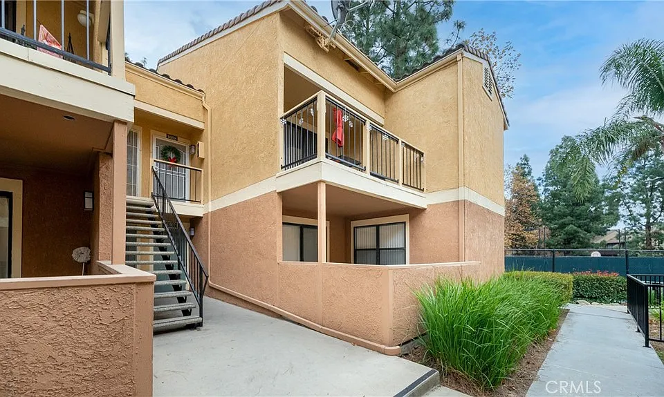 10655 Lemon Ave #1607
