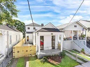 826 Delachaise St, New Orleans, LA 70115