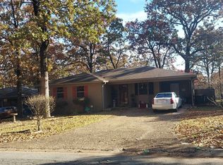 5812 Allen St, N Little Rock, AR 72118