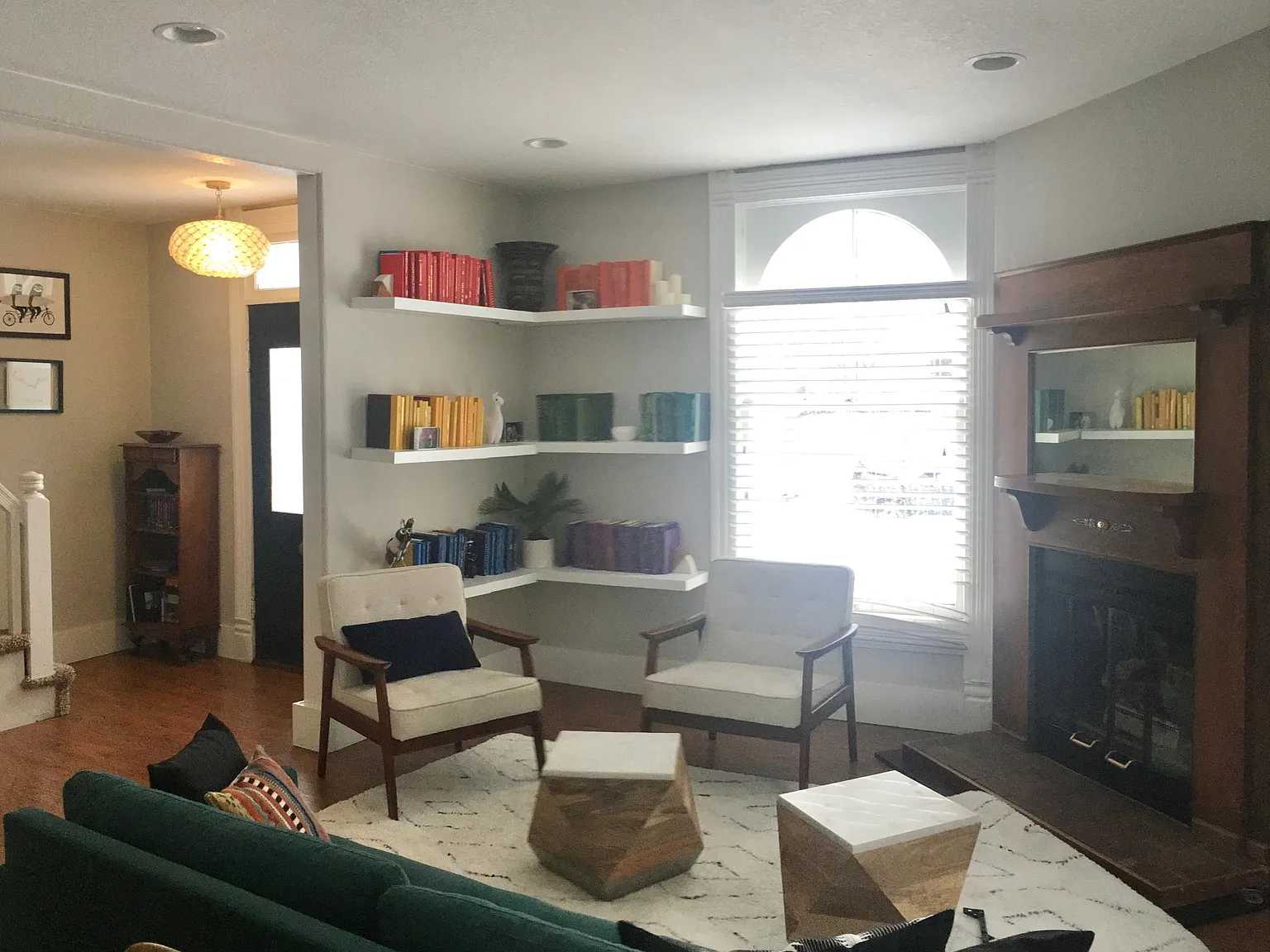 2 bed, 1630 sqft, $4,000 — Photo 2