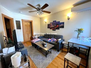 16 S Russell St, Boston, MA 02114