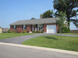 166 General Dr NW, Corydon, IN 47112