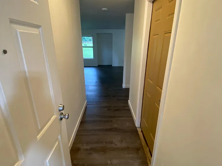 19714 SW 68th Ave — Photo 2
