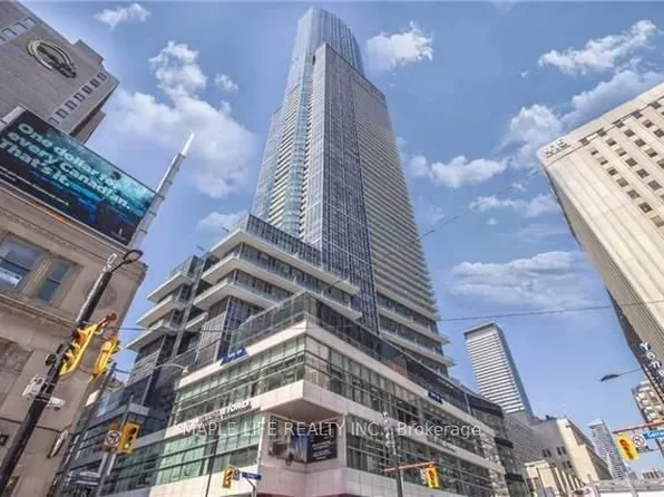388 Yonge St Unit 6110, Toronto, ON M5B 0A4