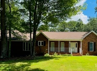 14910 Majestic Oak Dr, Charlotte, NC 28278