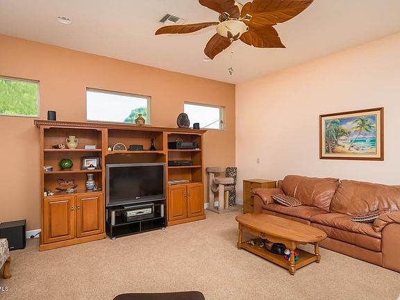 3rd image of 501 Kimberly Dr