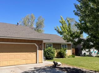 1442 Bumblebee Dr, Gardnerville, NV 89460