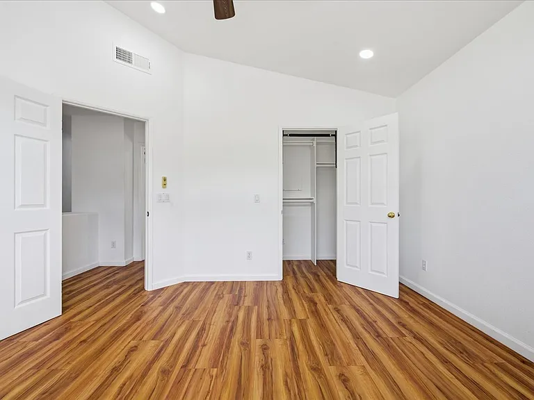 10294 Scripps Poway Pkwy #5 — Photo 12