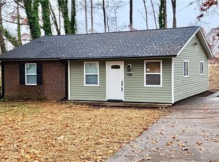 2835 Laguna Ave, Winston Salem, NC 27103