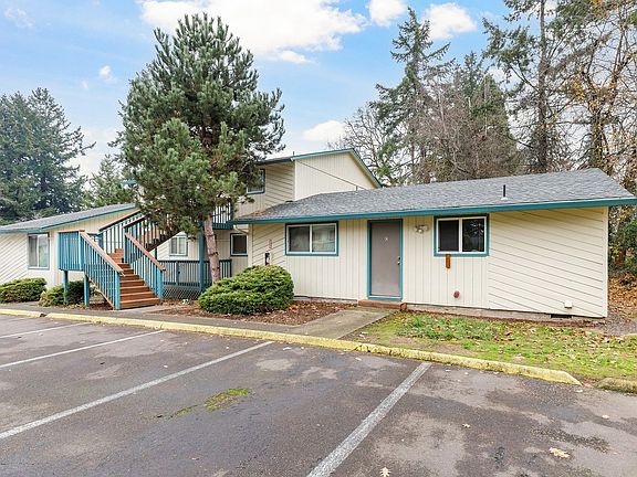 4th image of 11349-11359 SW Greenburg Rd #506-01-11353