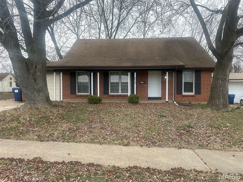 1st image of 2015 Derhake Rd