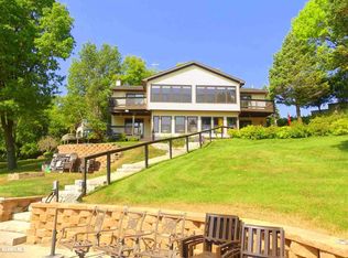 17-138 Edgewater Dr, Lanark, IL 61046