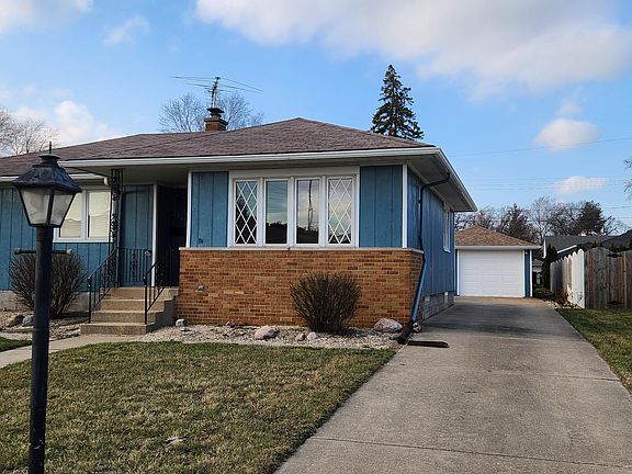 3rd image of 2445 Clough Ave