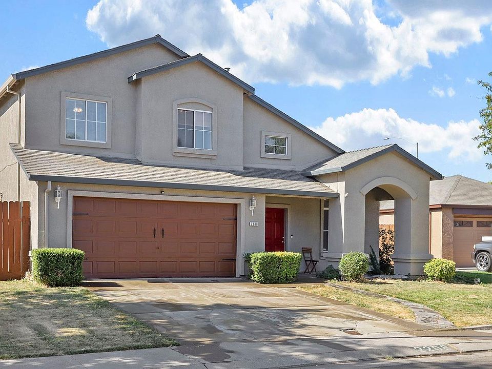 1st image of 2208 Saint Lakes Way