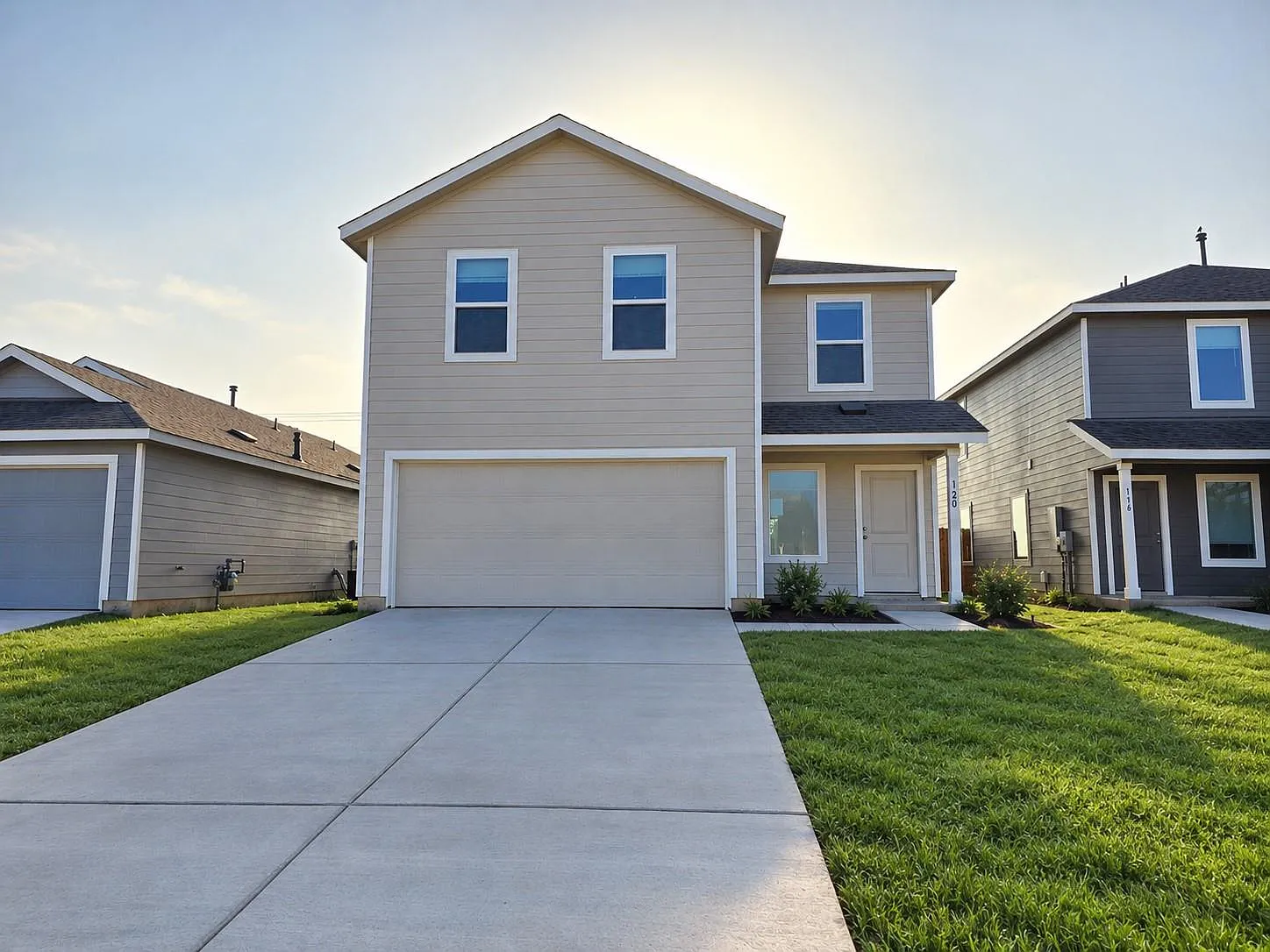 4 bed, 2.5 bath, 2173 sqft, $2,250 — Photo 1