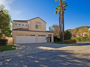 997 Calle Canta, Glendale, CA 91208