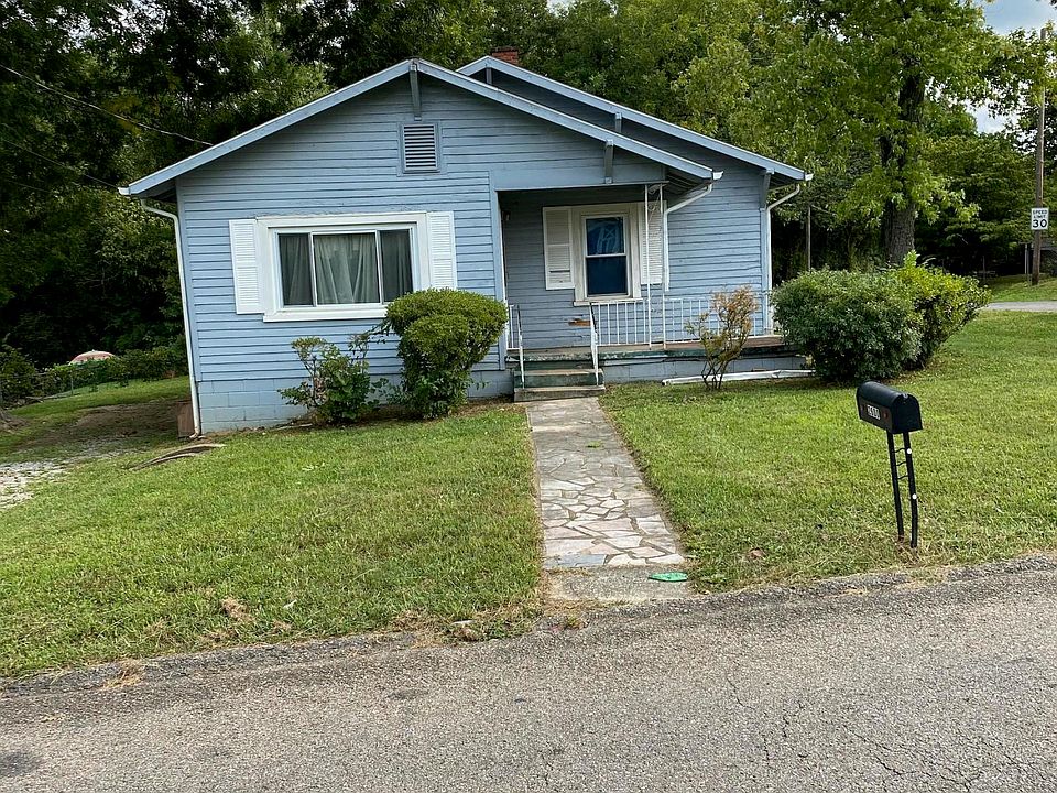 1st image of 2600 Selma Ave