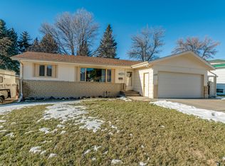 1328 N 22nd St, Bismarck, ND 58501