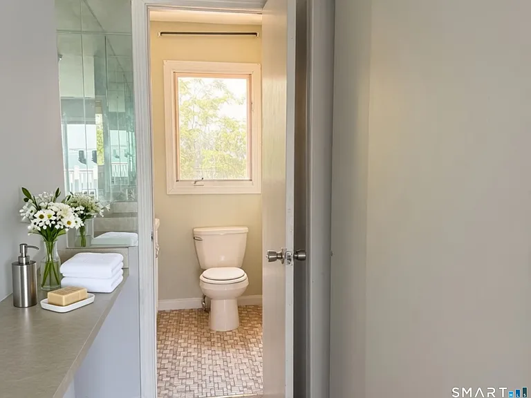 27 Bayview Pl #6 — Photo 8