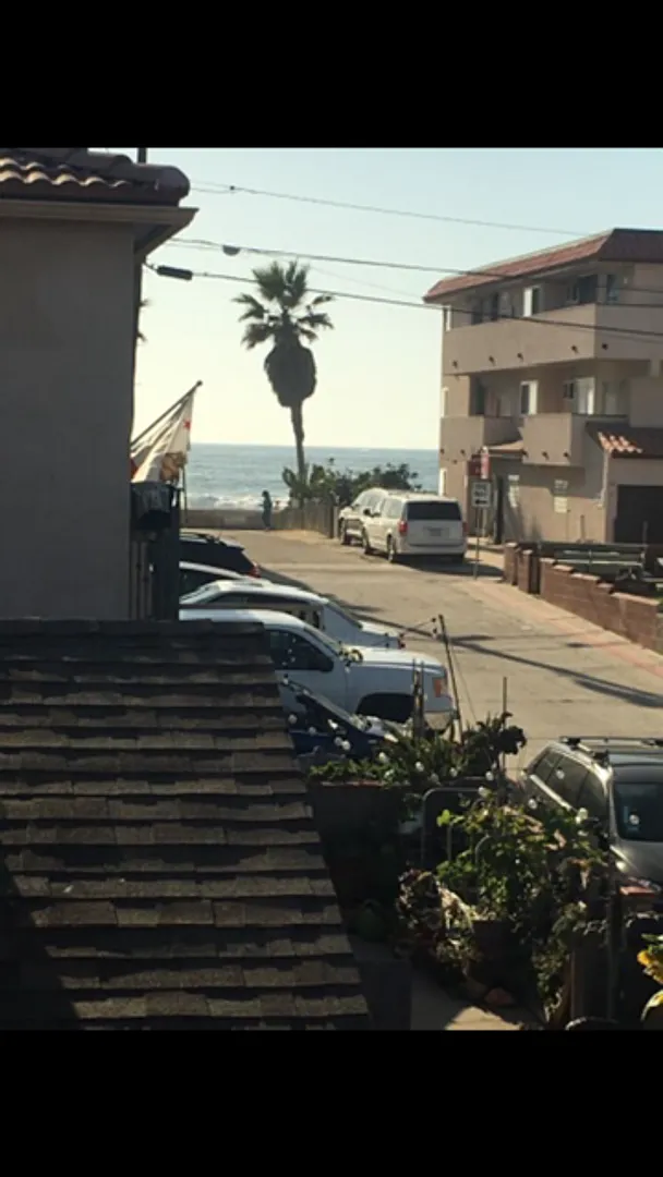 733 Santa Barbara Pl — Photo 2