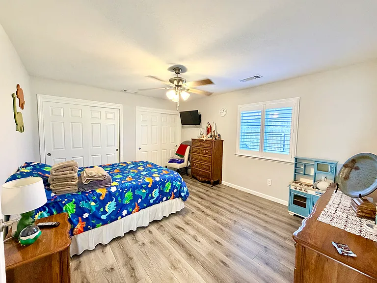 1468 Cornell Ct — Photo 12