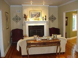 2nd image of 180 Verbena Ave