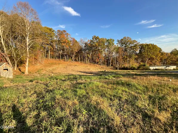 3033 Toms Way, Kodak, TN 37764