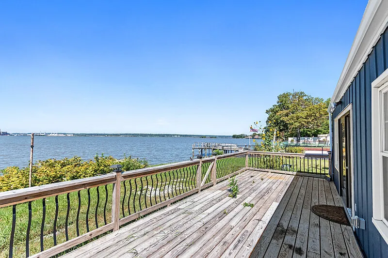 2 bed, 1.0 bath, 1072 sqft, $2,275 — Photo 4