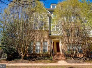 7168 Little Thames Dr, Gainesville, VA 20155