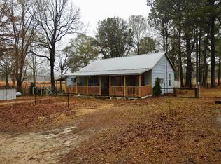 223 Mixon Lake Rd, Lucedale, MS 39452