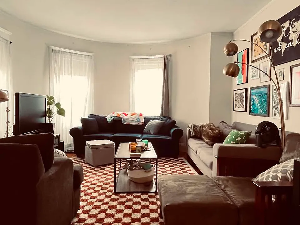 75 Foster St #1