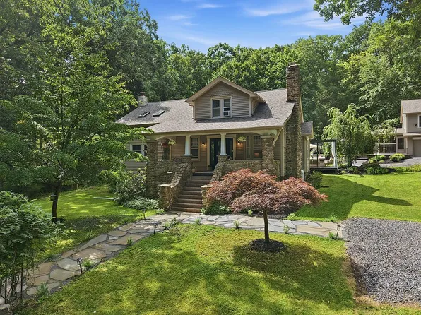 378 Babbling Brook Rd, Scotrun, PA 18355