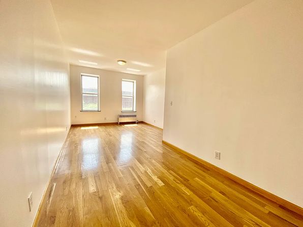297 Pleasant Ave APT 5B