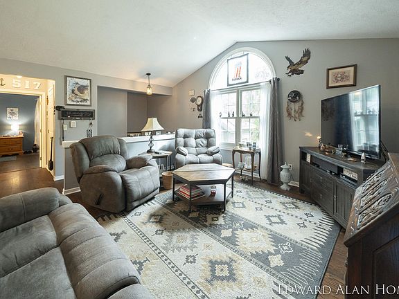 2nd image of 2694 63rd St