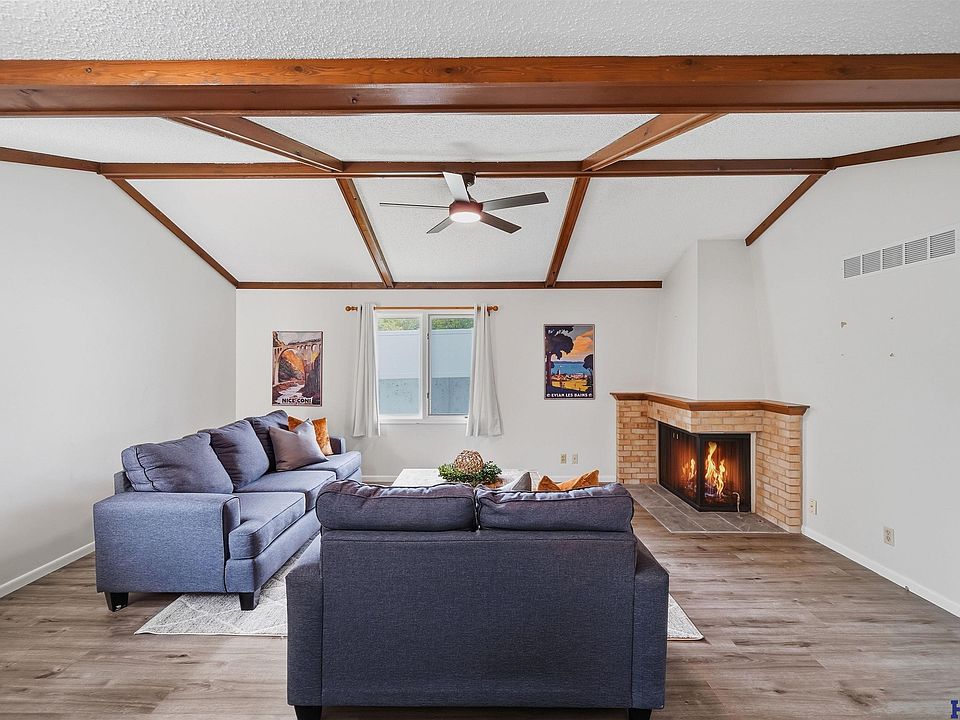 1st image of 1811 Normandy Ln
