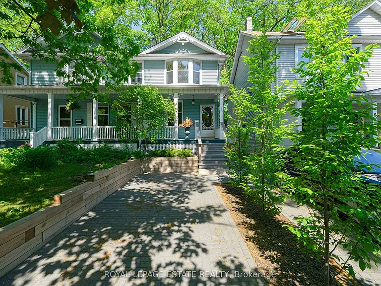 101 Silver Birch Ave — Photo 1