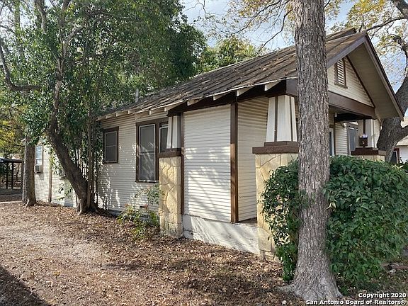 2nd image of 1018 Schley Ave