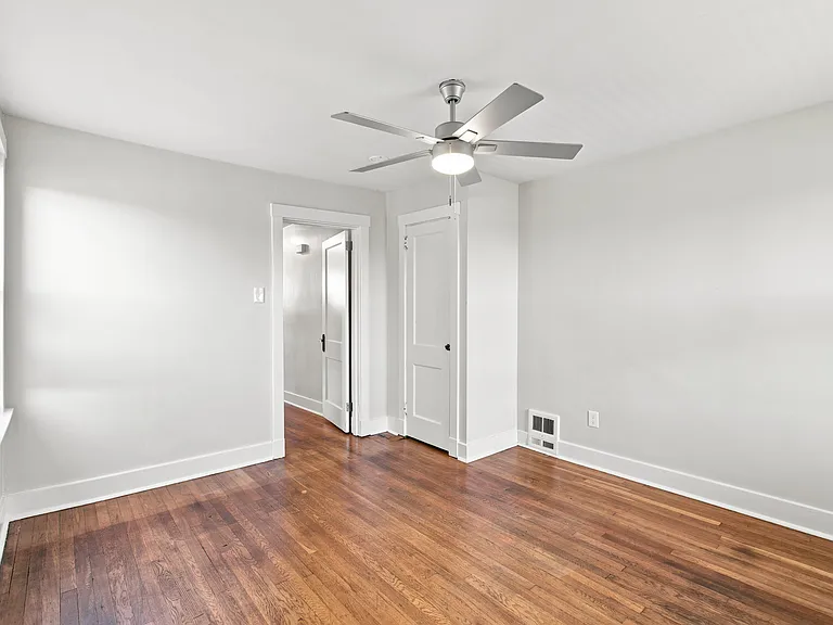1131 Wisconsin Ave — Photo 14