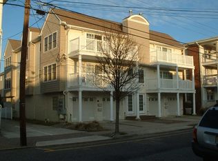 221 E Glenwood Ave APT C, Wildwood, NJ 08260