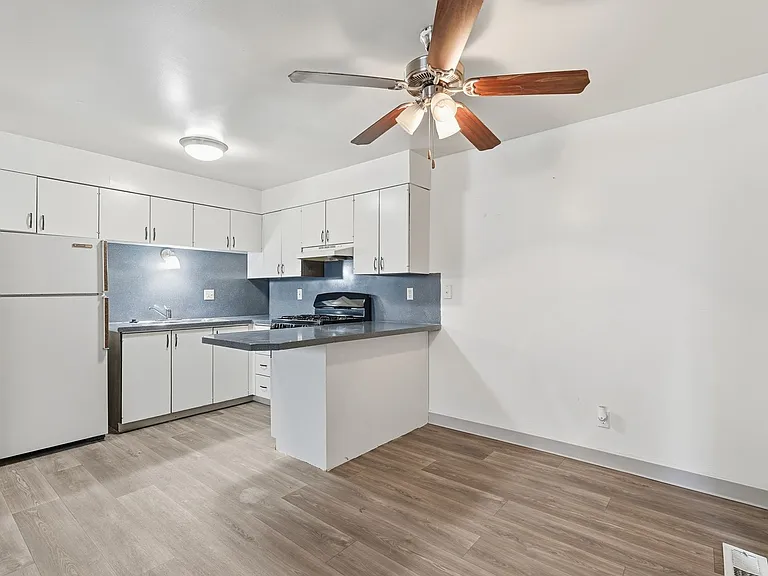 Christopher Village Apartments — Photo 14