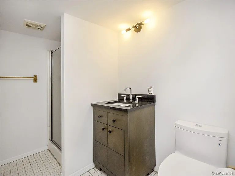121 Hillcrest Ave — Photo 30